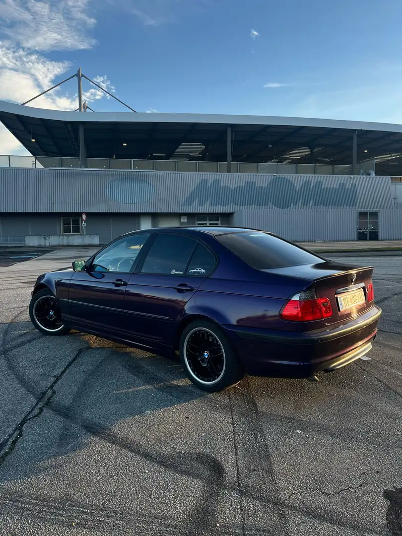 BMW 320 320d - 2