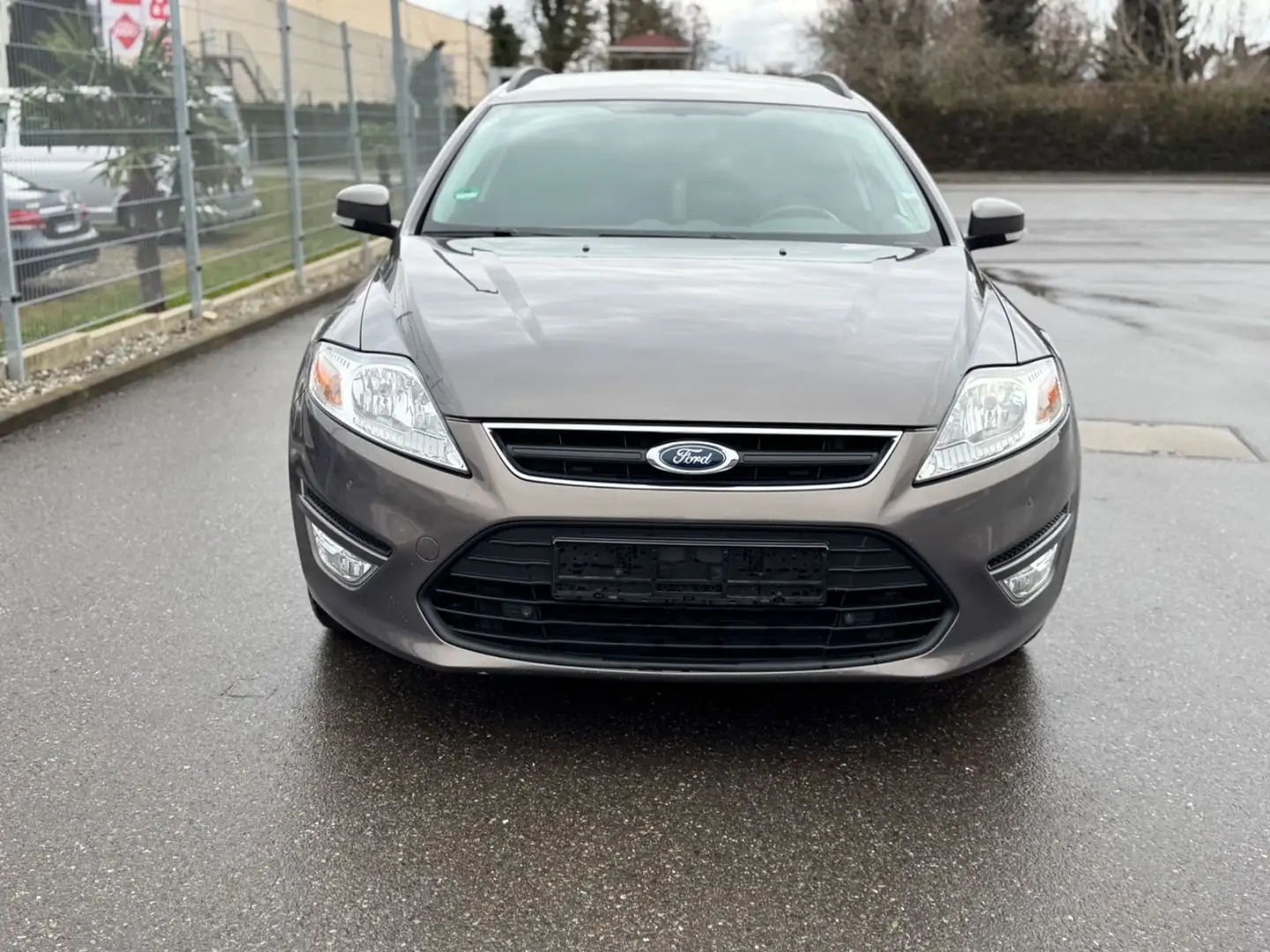 Ford Mondeo Turnier Trend/PDC/Automatik/Klimaaut./MFL Brun - 2