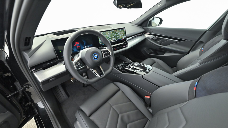 BMW 530 e xDrive M-Sportpaket — photo 8