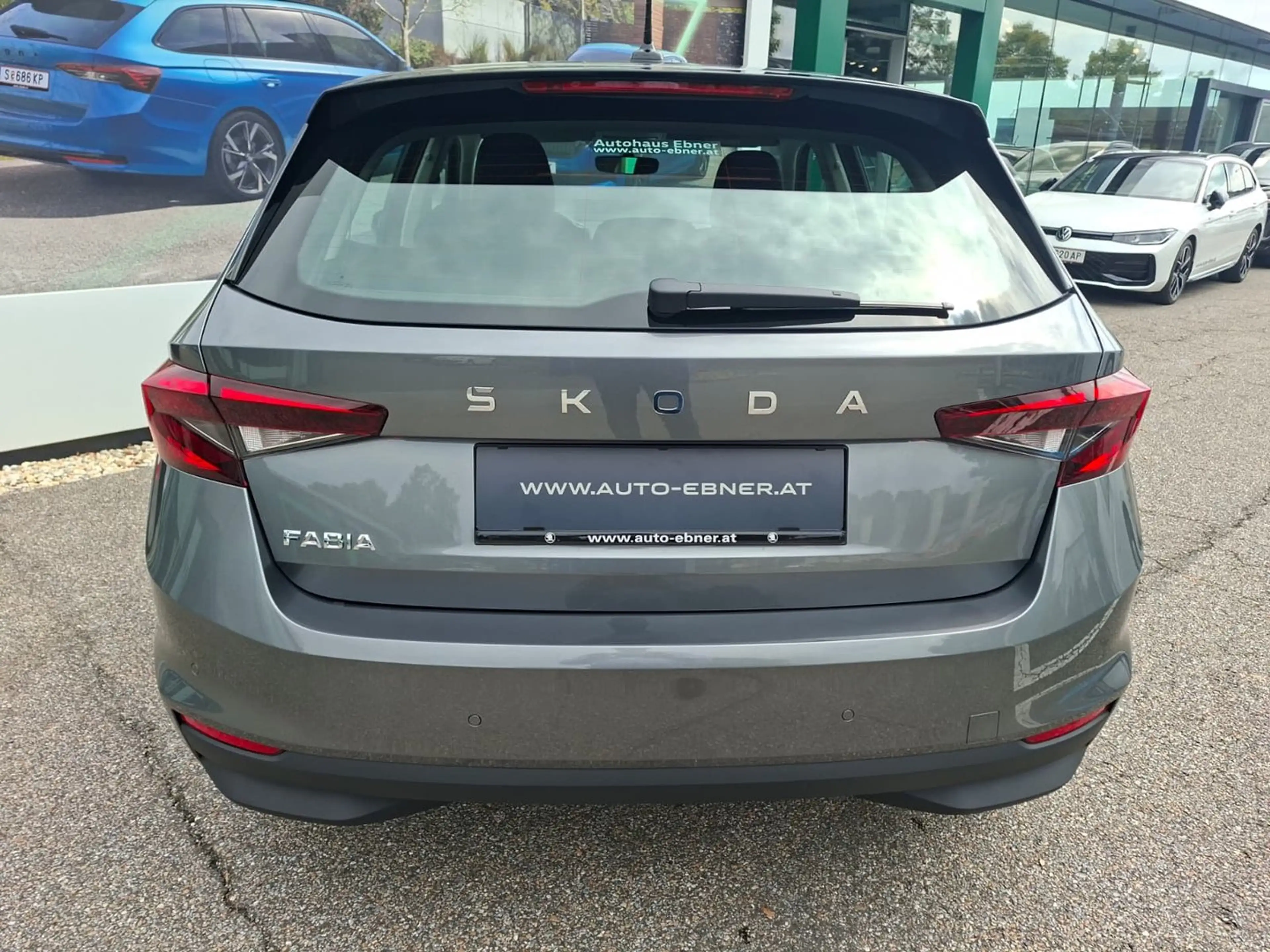 Skoda Fabia Essence TSI — photo 4