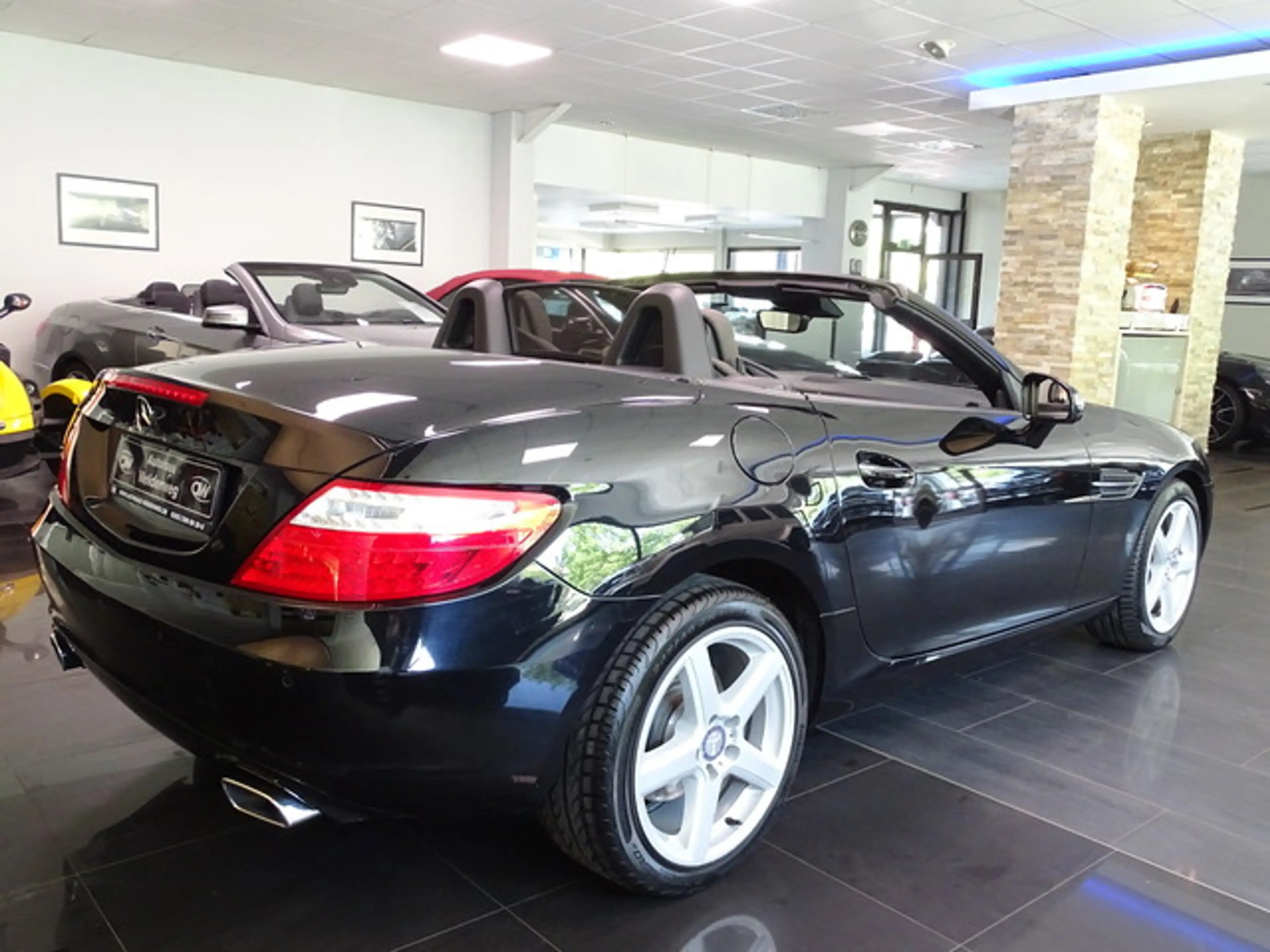 Mercedes-Benz SLK 200 Leder Navi Airsc PDC 2Hand erst 49016 KM — photo 10