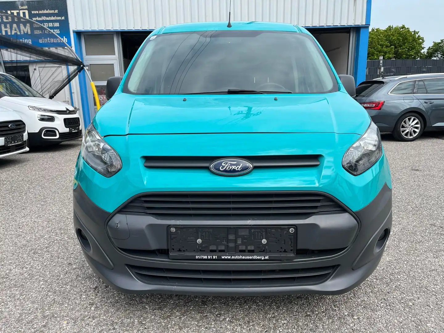 Ford Transit Connect L2 1,5 TDCI Trend 3-Sitzer-PDC Netto: 9991.- Negro - 2