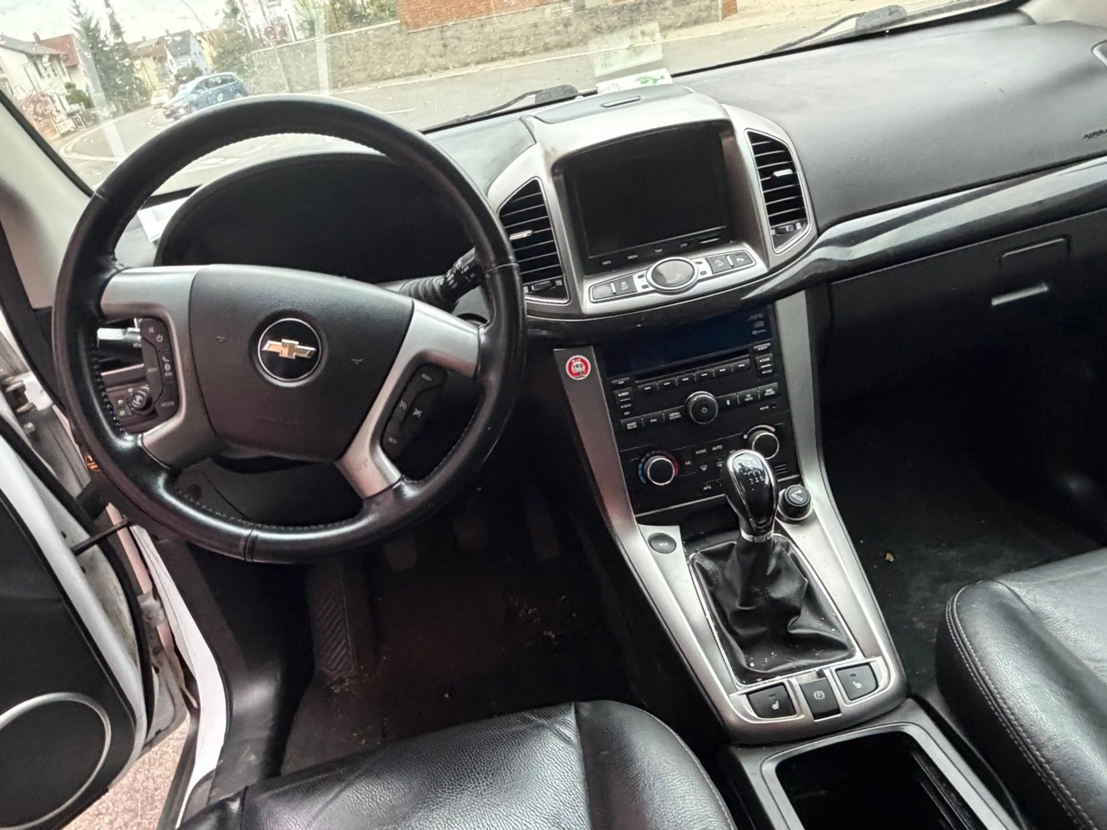 Chevrolet Captiva 2.2TD LT+ AWD 7-Sitzer — photo 8