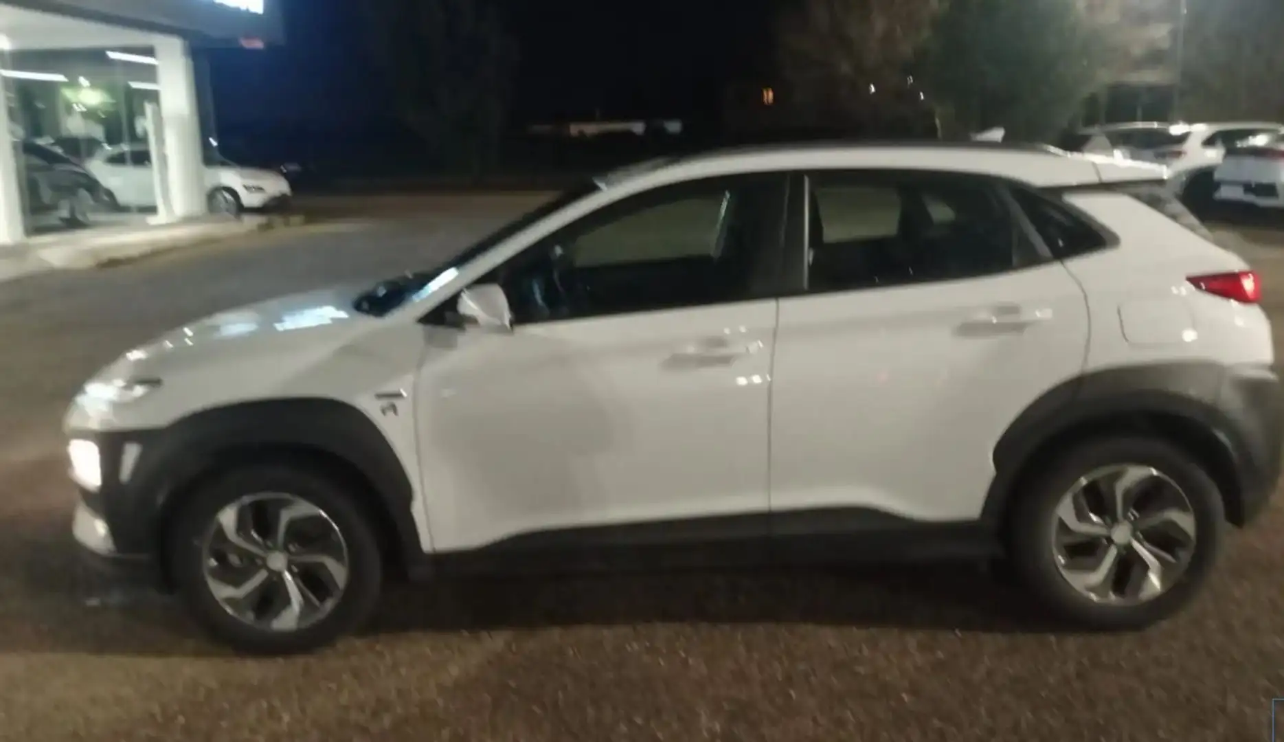 Hyundai KONA Kona 1.6 hev Xtech fca 2wd dct  GB920CY Bianco - 1
