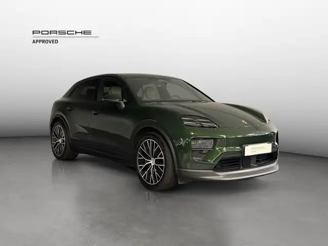 Porsche Macan view 7