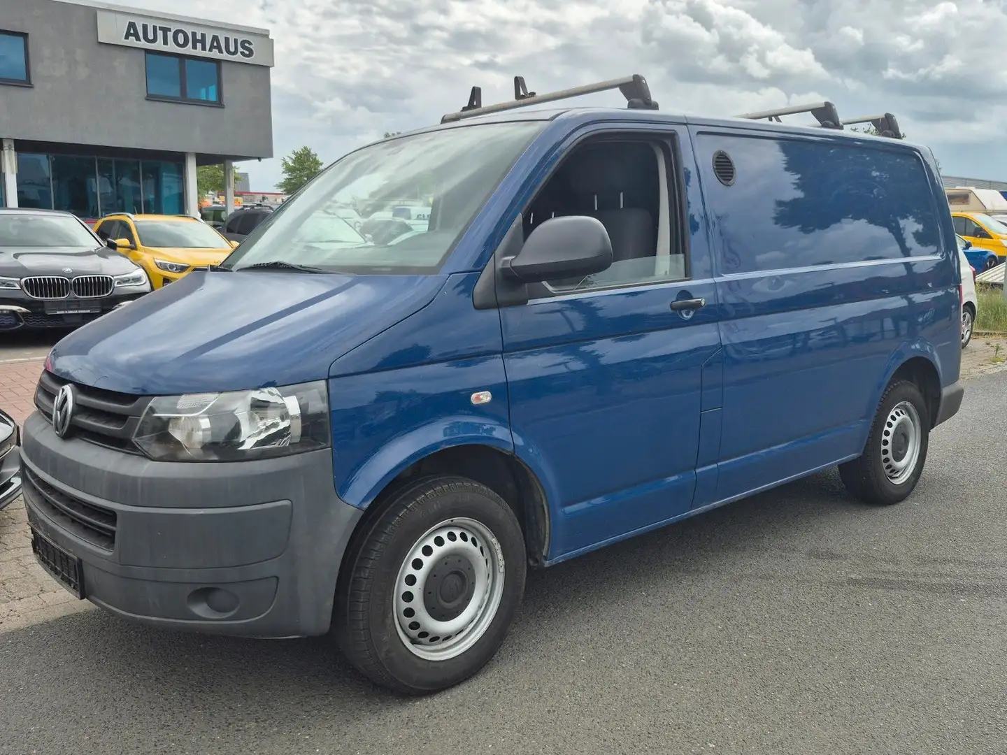 Volkswagen T5 Transporter Kasten 2.0 TDI ServiceProfi Blau - 2