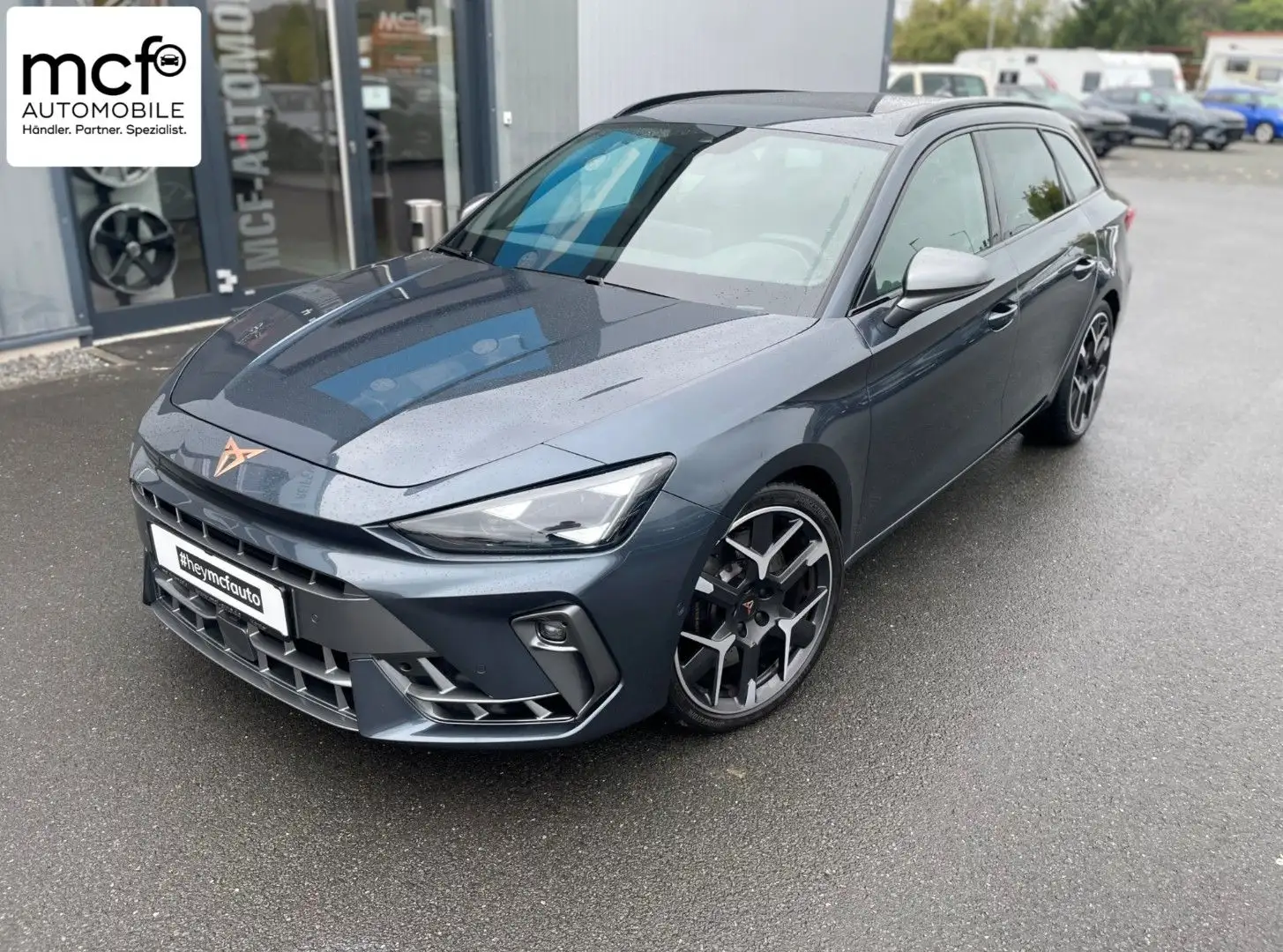 CUPRA Leon Sportstourer 4D VZ *Matrix*Pano*Sennheiser* Grigio - 1