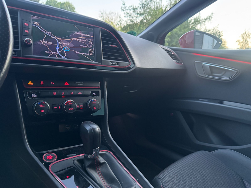 SEAT Leon FR 1.5 DSG,Virtual,Beats,LED,Cam,Navi,Kessy — photo 13