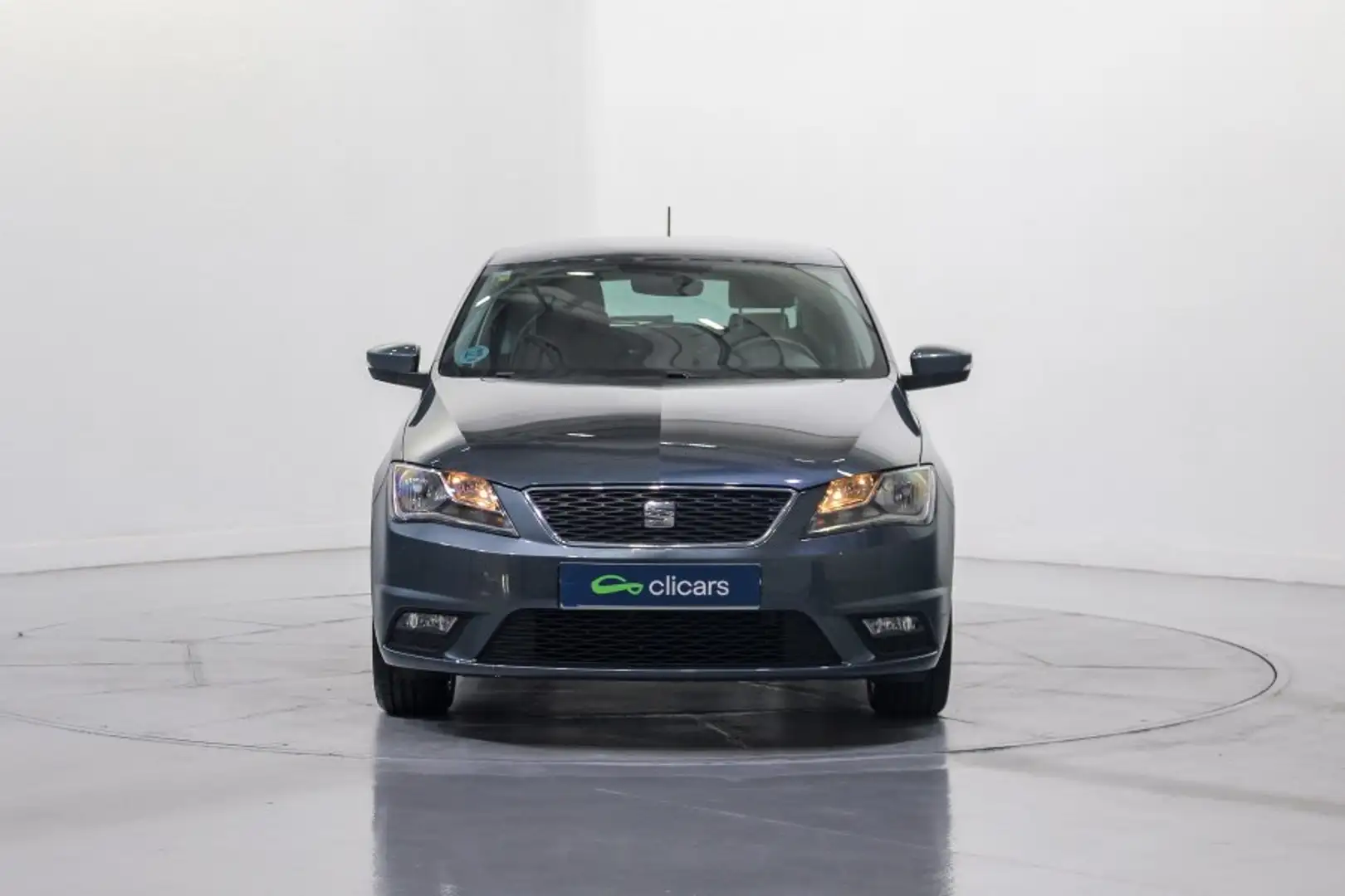 SEAT Toledo 1.0 EcoTSI S&S Style Edition 110 Gris - 2