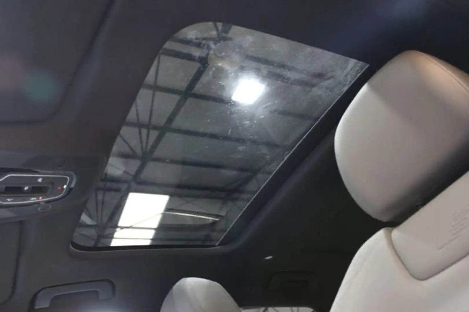 Audi A6 Avant Design 40 TDI 150kW (204CV) S tro. Negro - 2