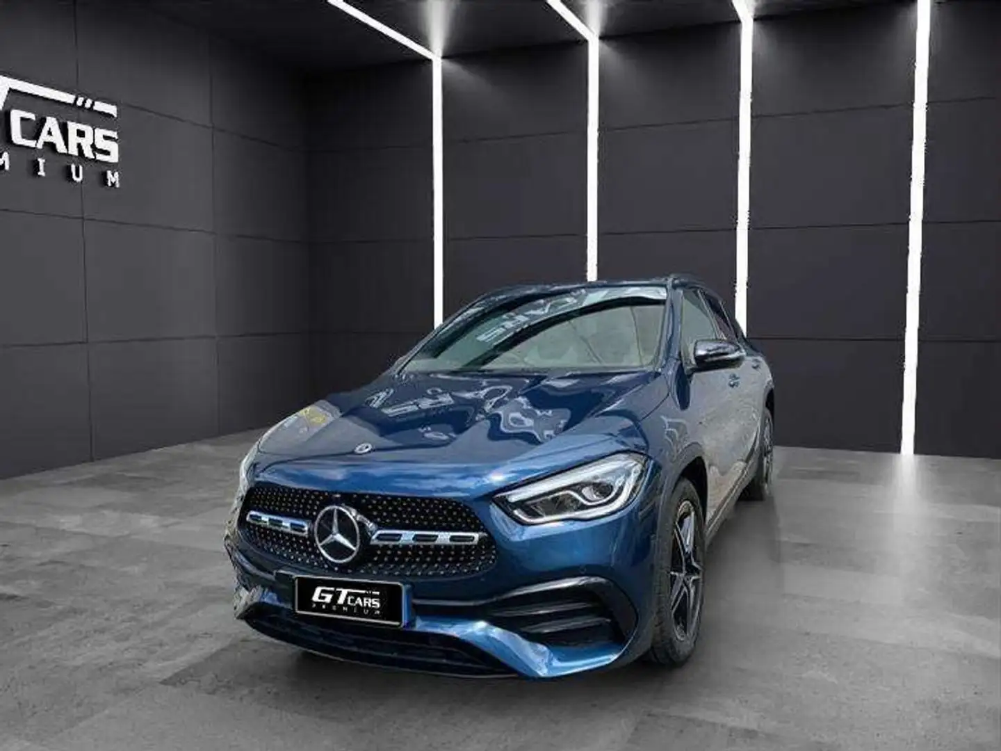 Mercedes-Benz GLA 45 AMG 250e Kék - 1