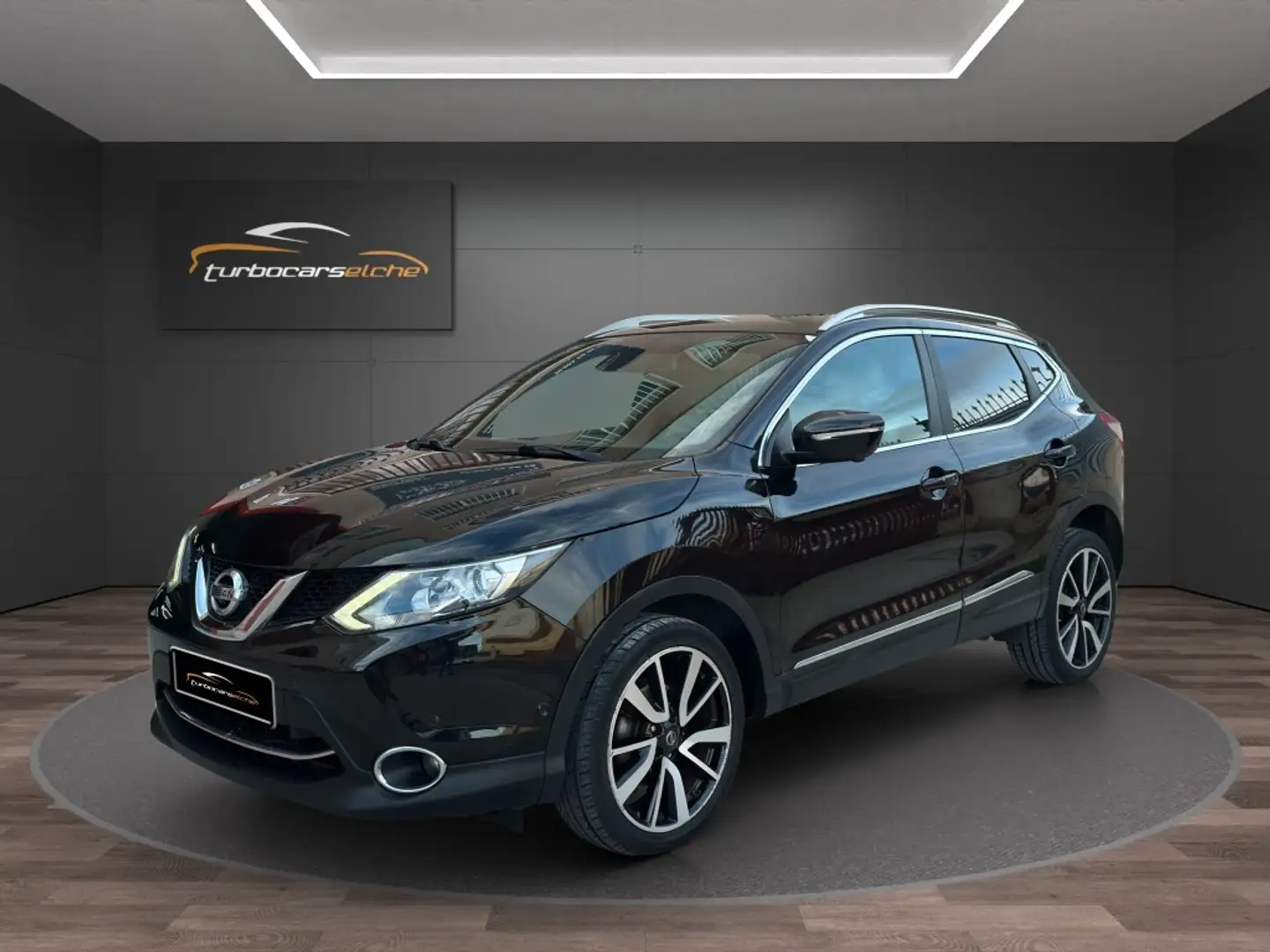 Nissan Qashqai 1.6dCi Tekna Premium All Mode 4x4 Noir - 1