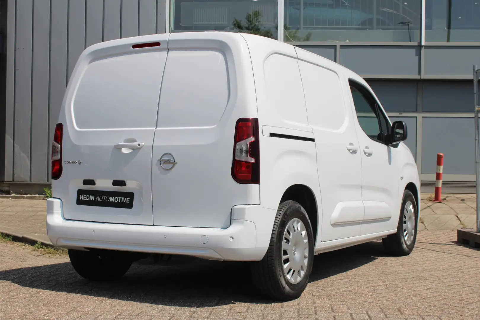 Opel Combo-e Electric 136pk L1 50kWh | Pakket Look | Safety Con Biały - 2