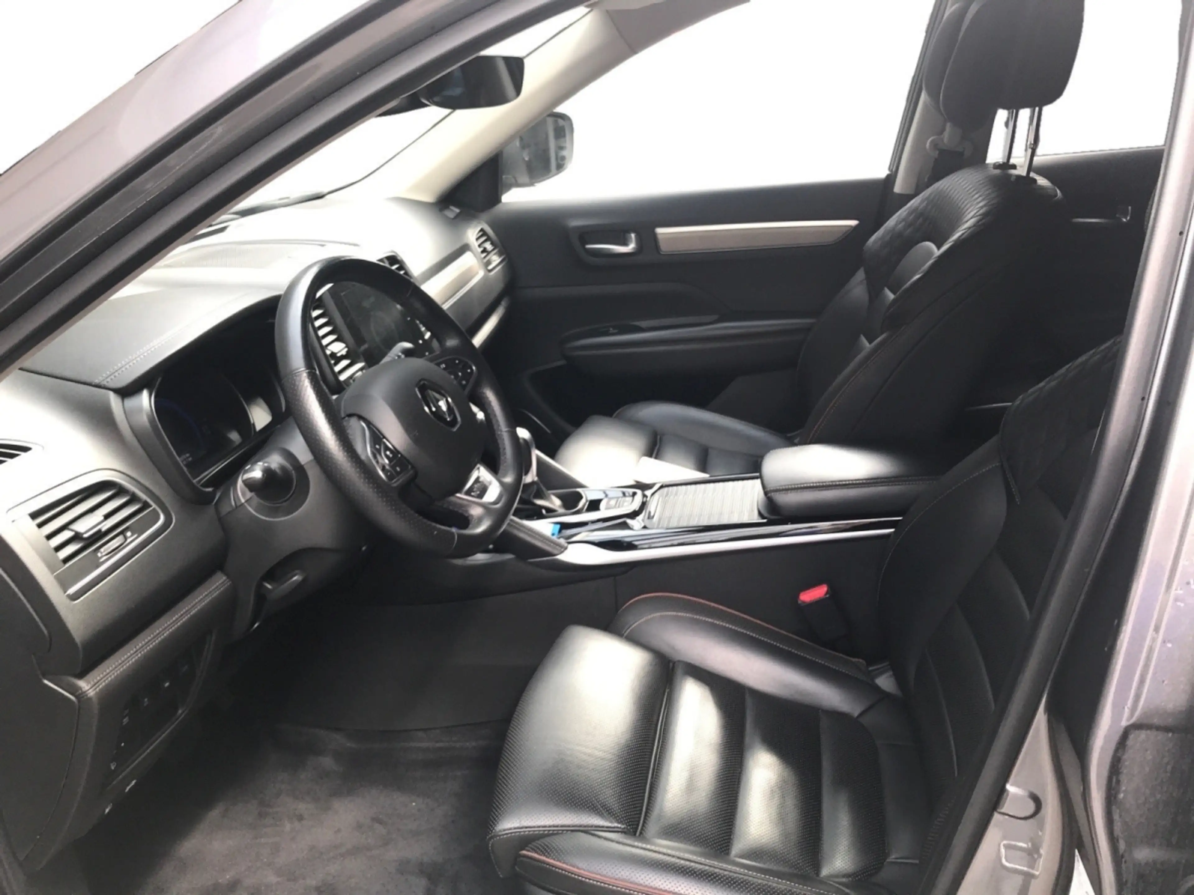 Renault Koleos 2.0 dCi 4WD Initiale Paris X-Tronic — photo 8