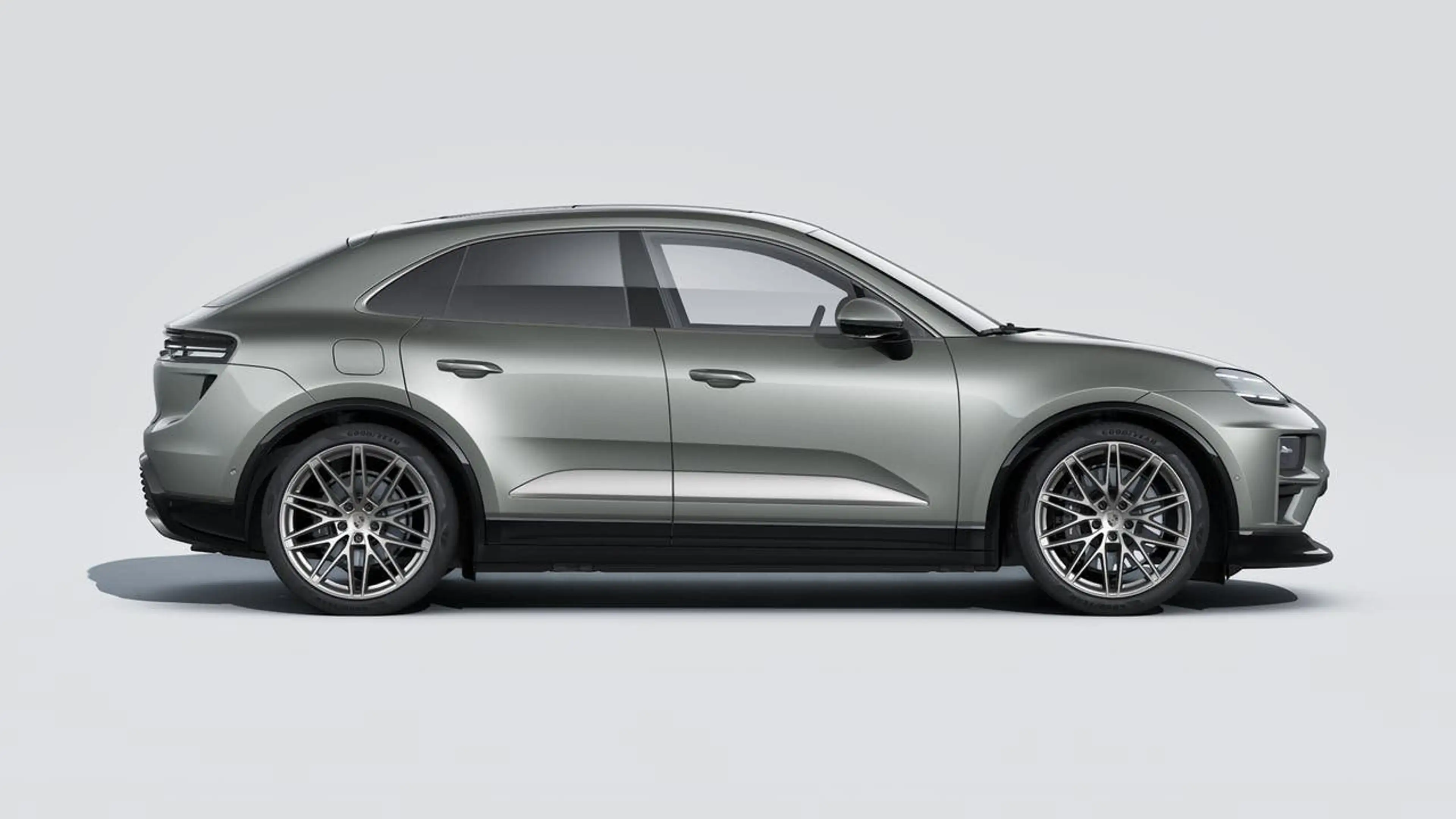 Porsche Macan Turbo — photo 7