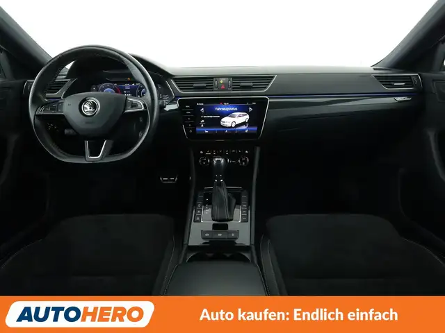 Skoda Superb view 12