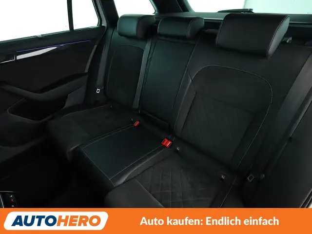 Skoda Superb view 14