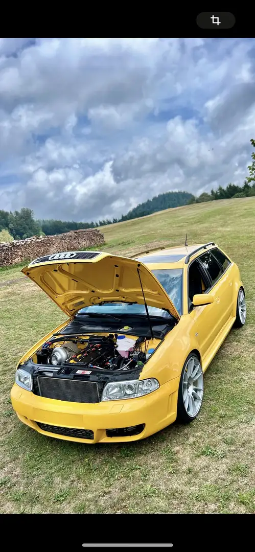 Audi RS4 RS4/S4 B5 Gelb - 1