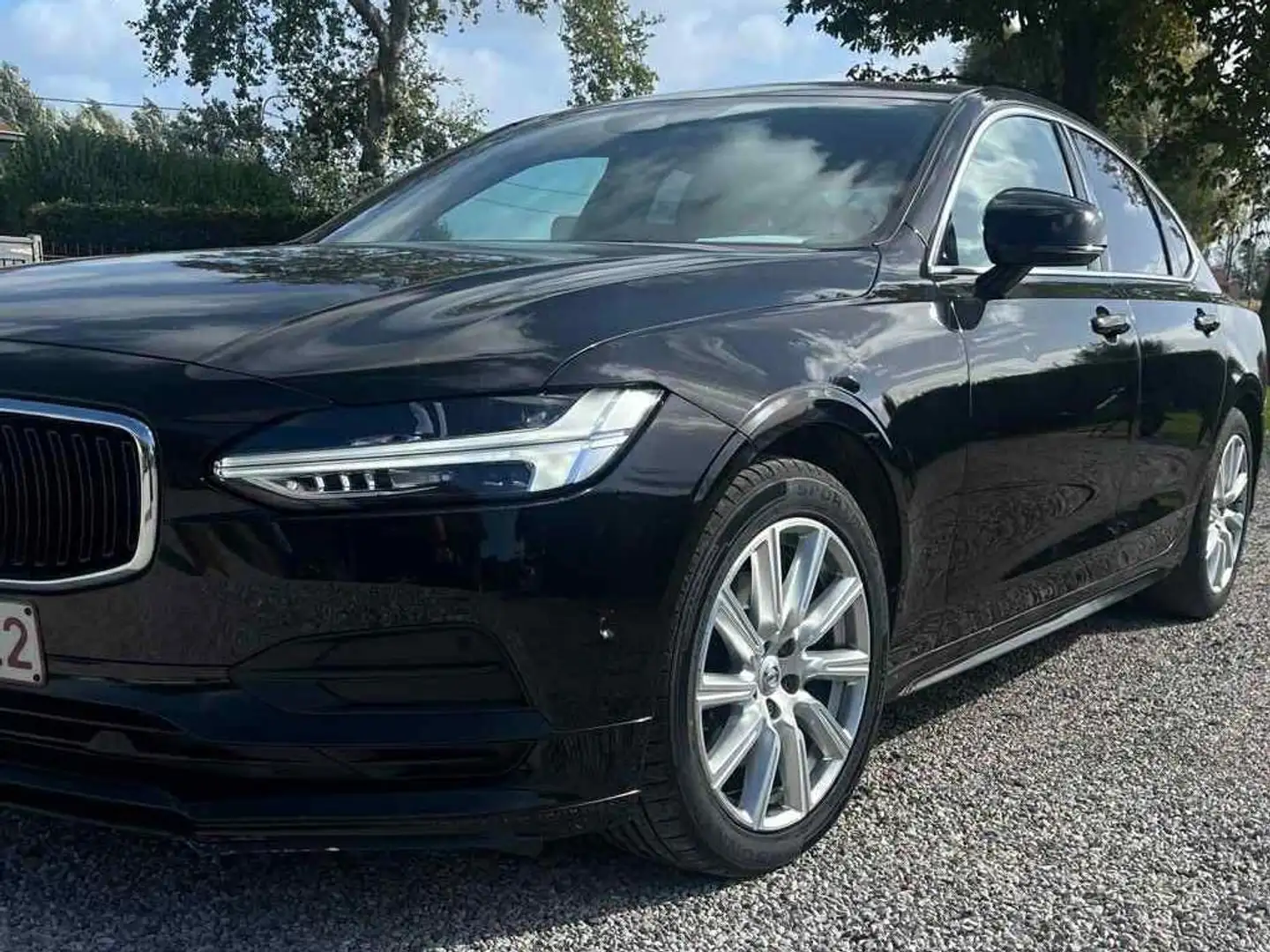 Volvo S90 S90 D3 Momentum Zwart - 1