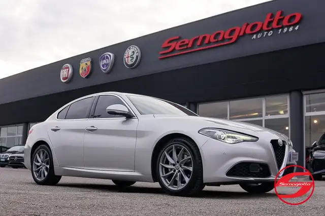 Alfa Romeo Giulia 2.2 190cv Ti AT8 47.000 KM
