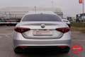 Alfa Romeo Giulia 2.2 190cv Ti AT8 47.000 KM Silber - thumbnail 4