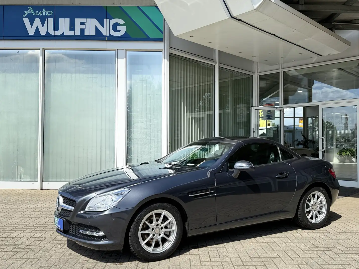 Mercedes-Benz SLK 200 2.Hd NUR 37TKM TEMPOMAT AIRSCARF - 1
