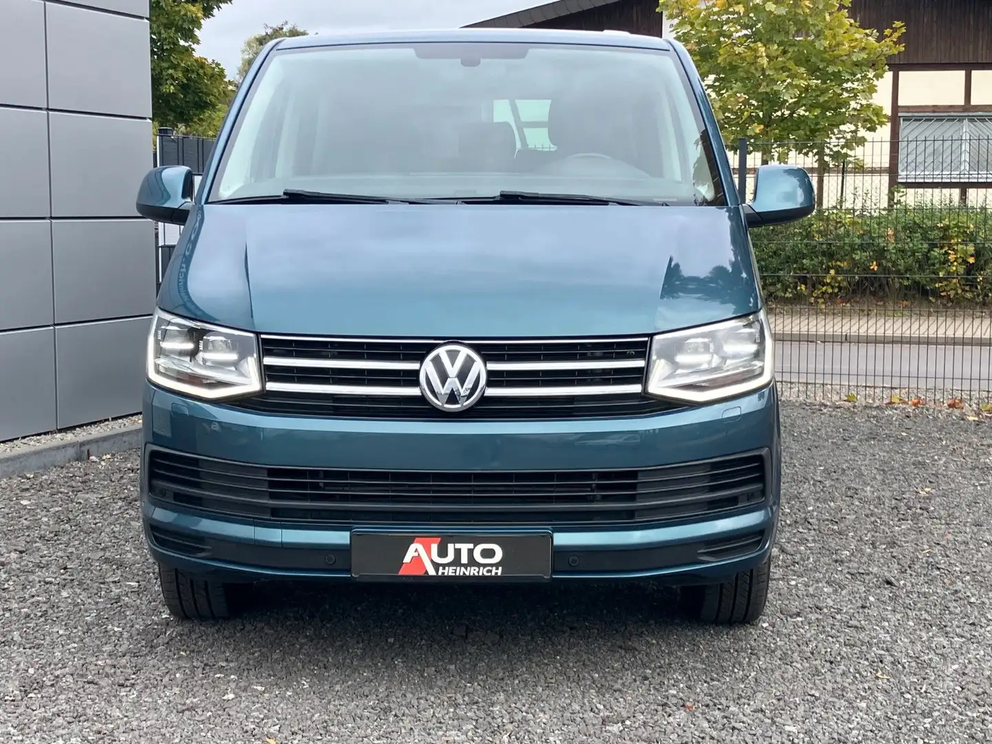 Volkswagen T6 Caravelle LR,DSG,LED,Standh,Rückfahr,1.Hand Grün - 1