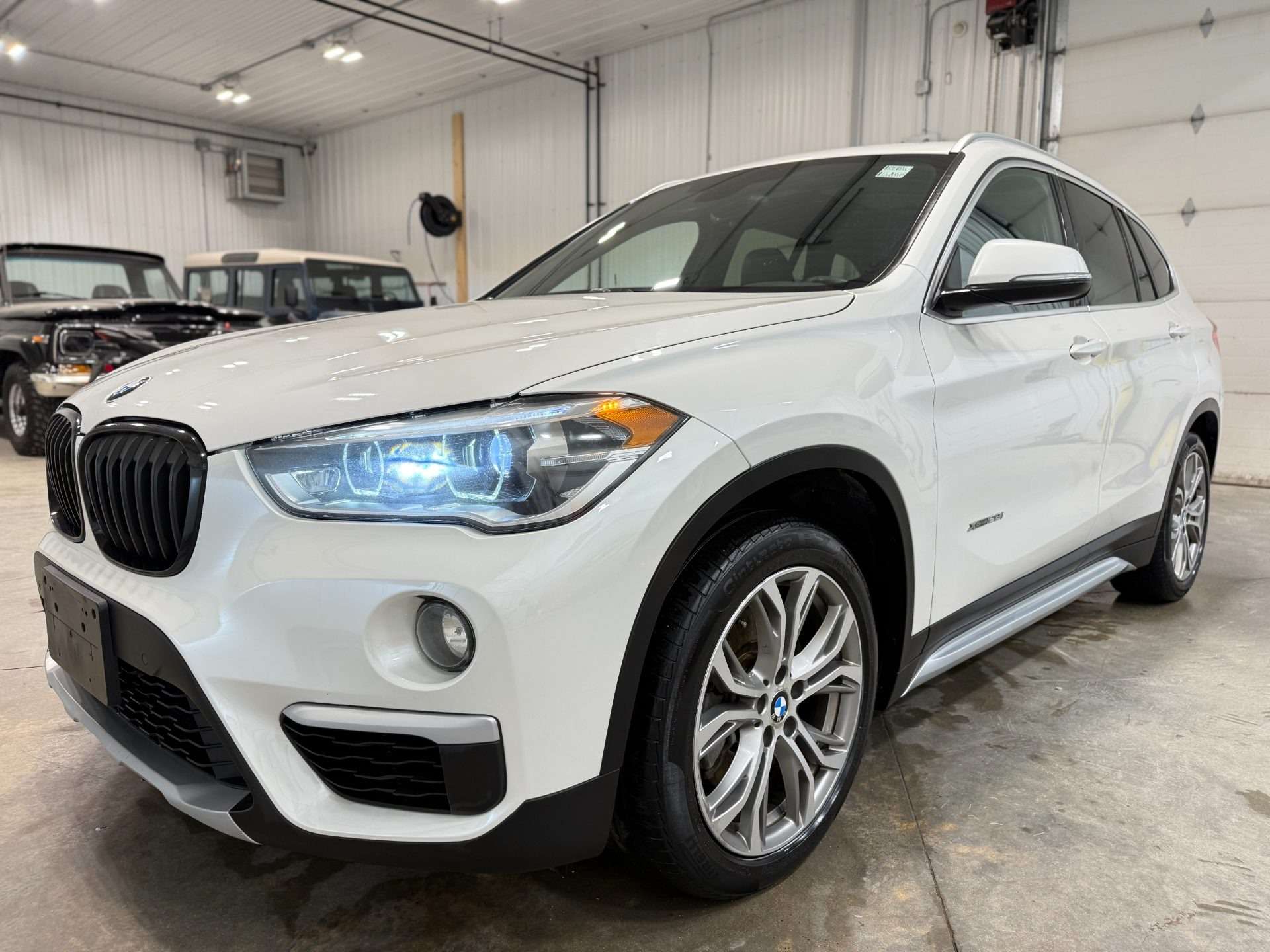2016 BMW X1 xDrive28i — снимка 1