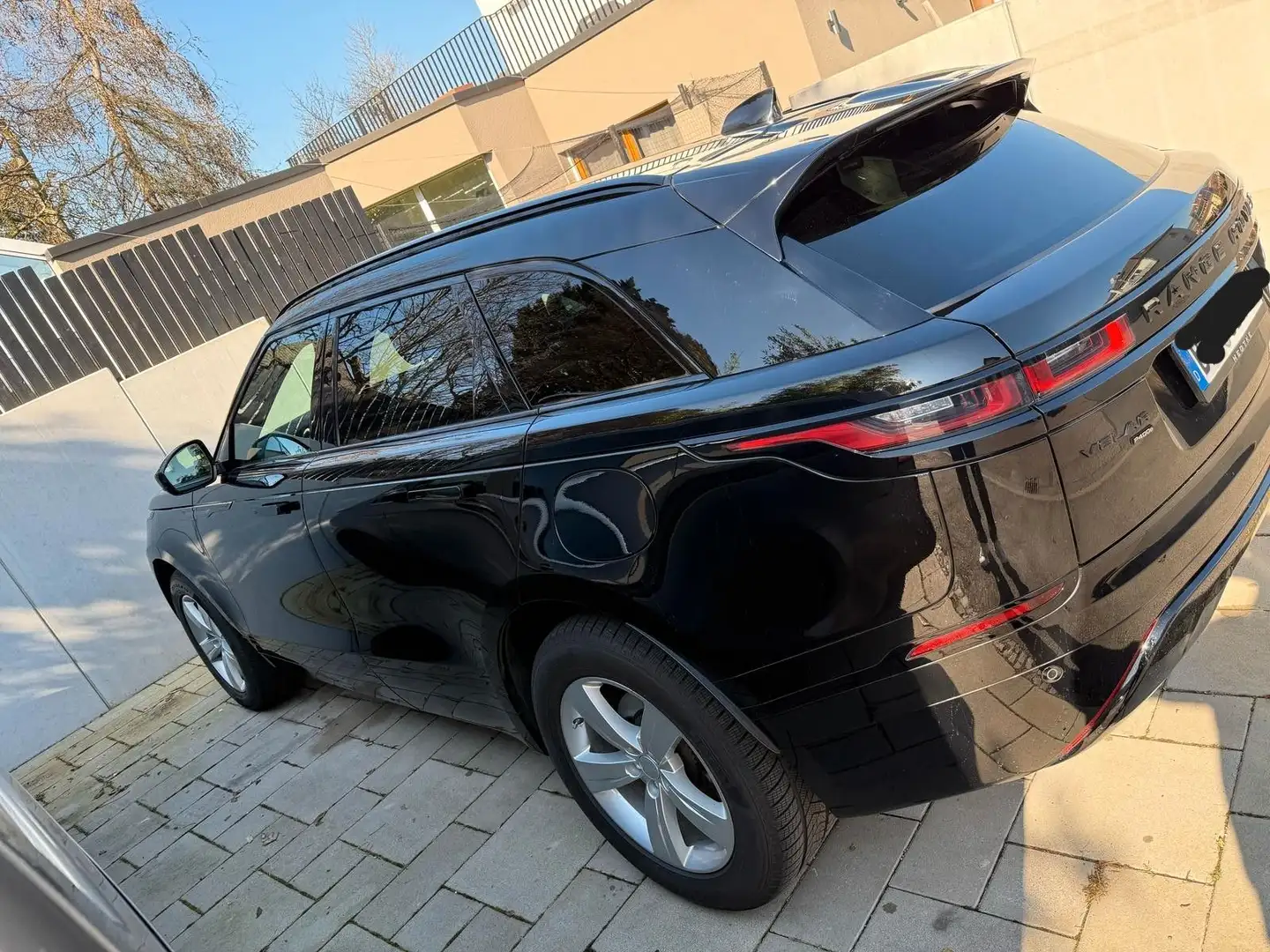 Land Rover Range Rover Velar P400e PHEV Nero - 2