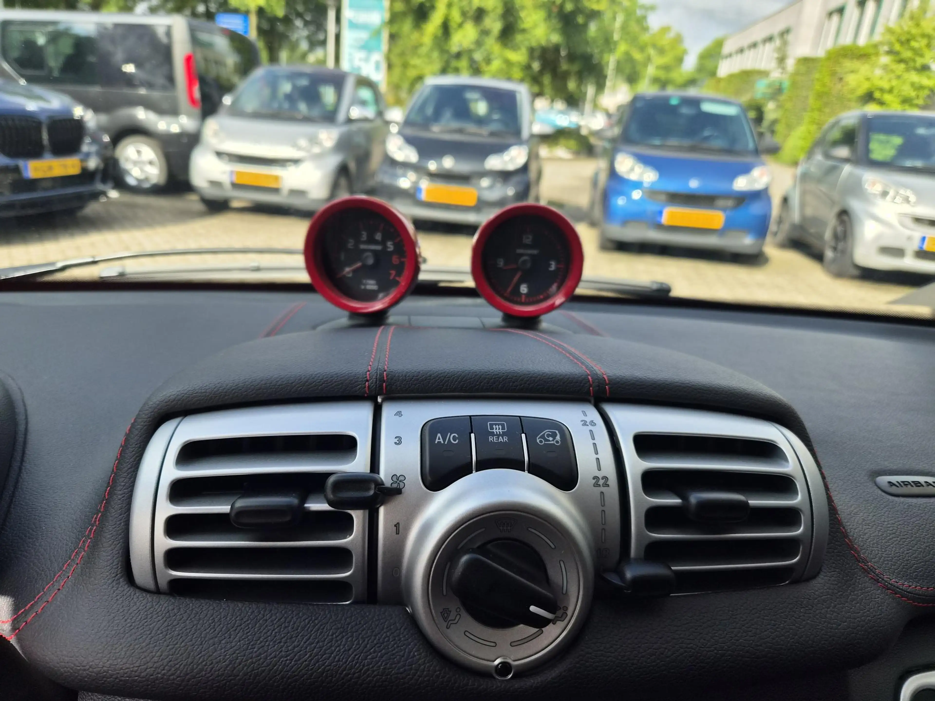 smart forTwo cabrio 1.0 BRABUS Red Edition! uniek! — photo 15