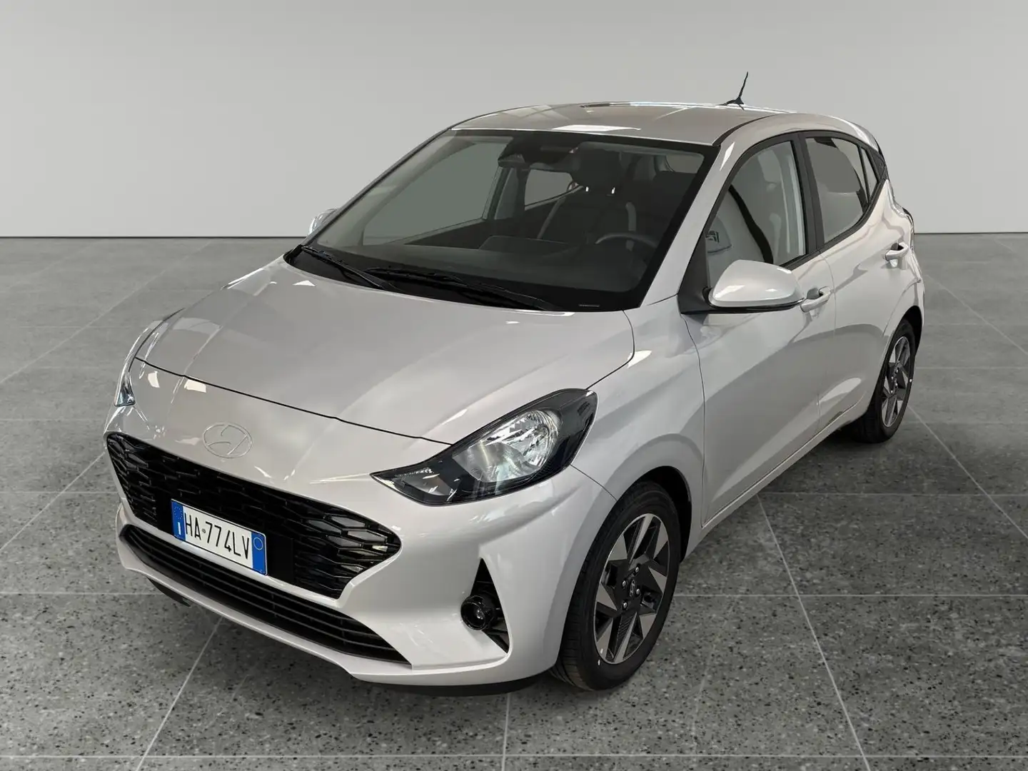 Hyundai i10 i10 1.0 GPL Connectline Grau - 1