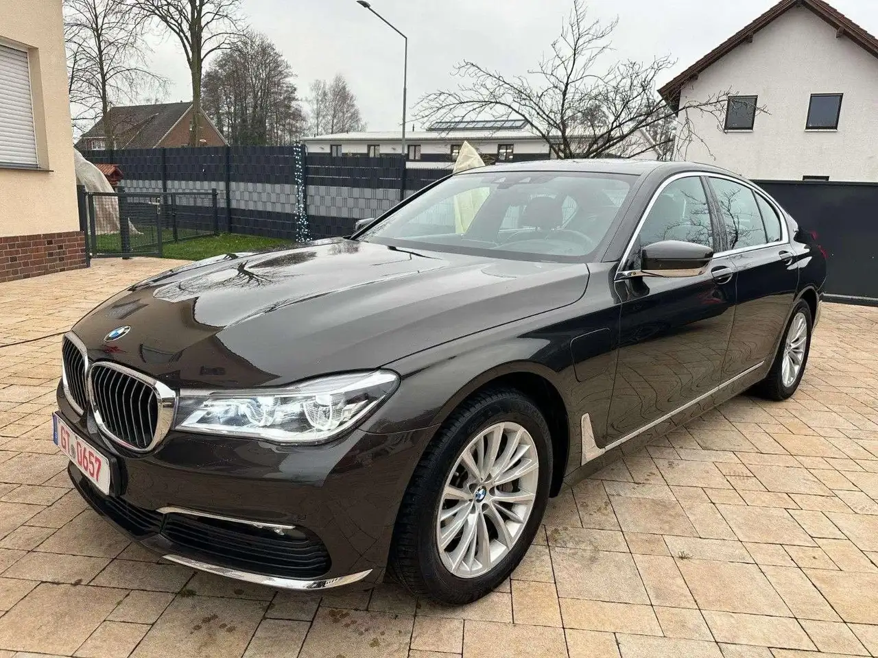BMW 740