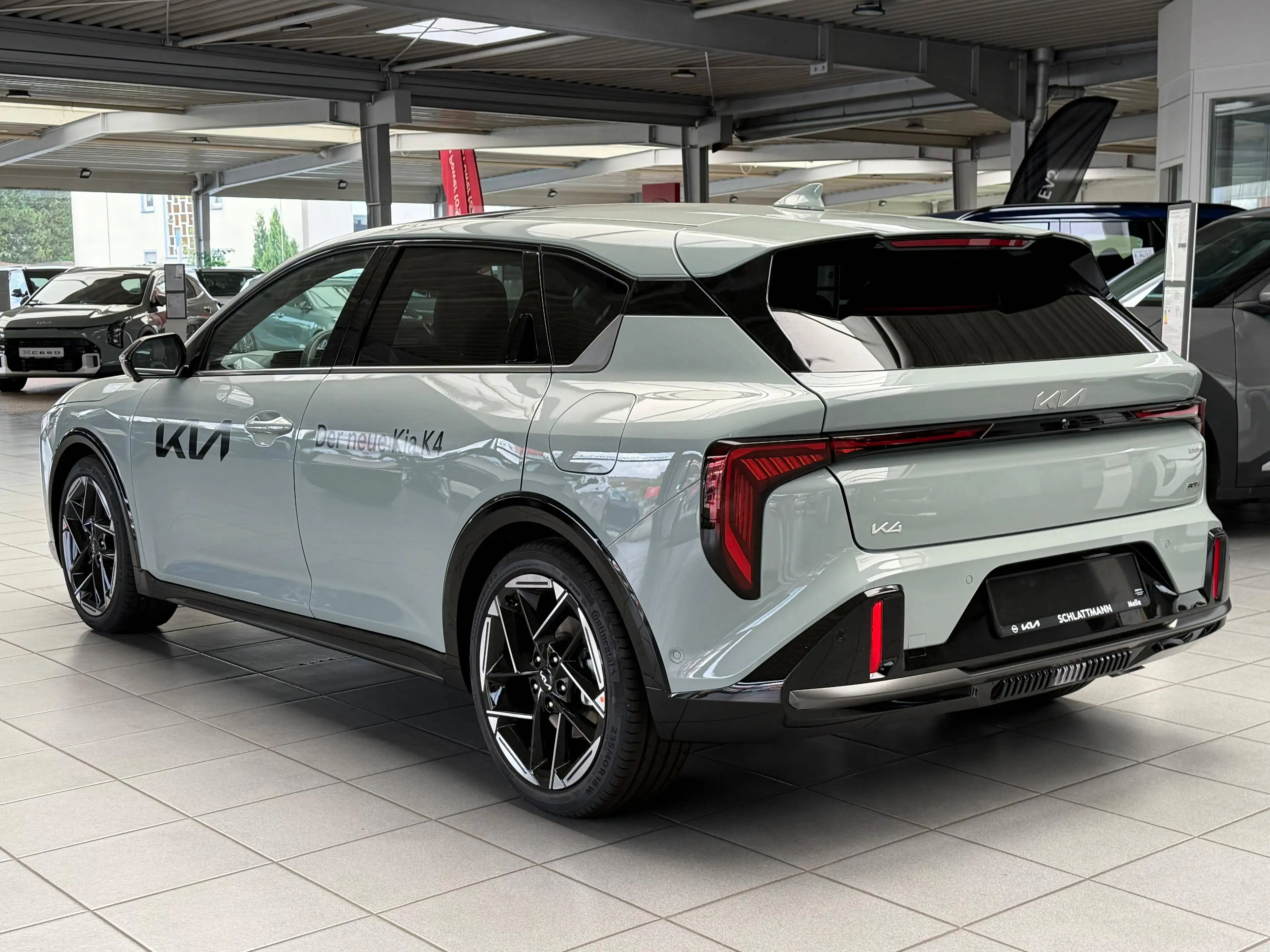 Kia K4 1.6 Turbo Benzin DCT7 I GT-Line I Glasdach I HarmanKardon I 360° I Navi I SHZ I LHZ I — photo 10