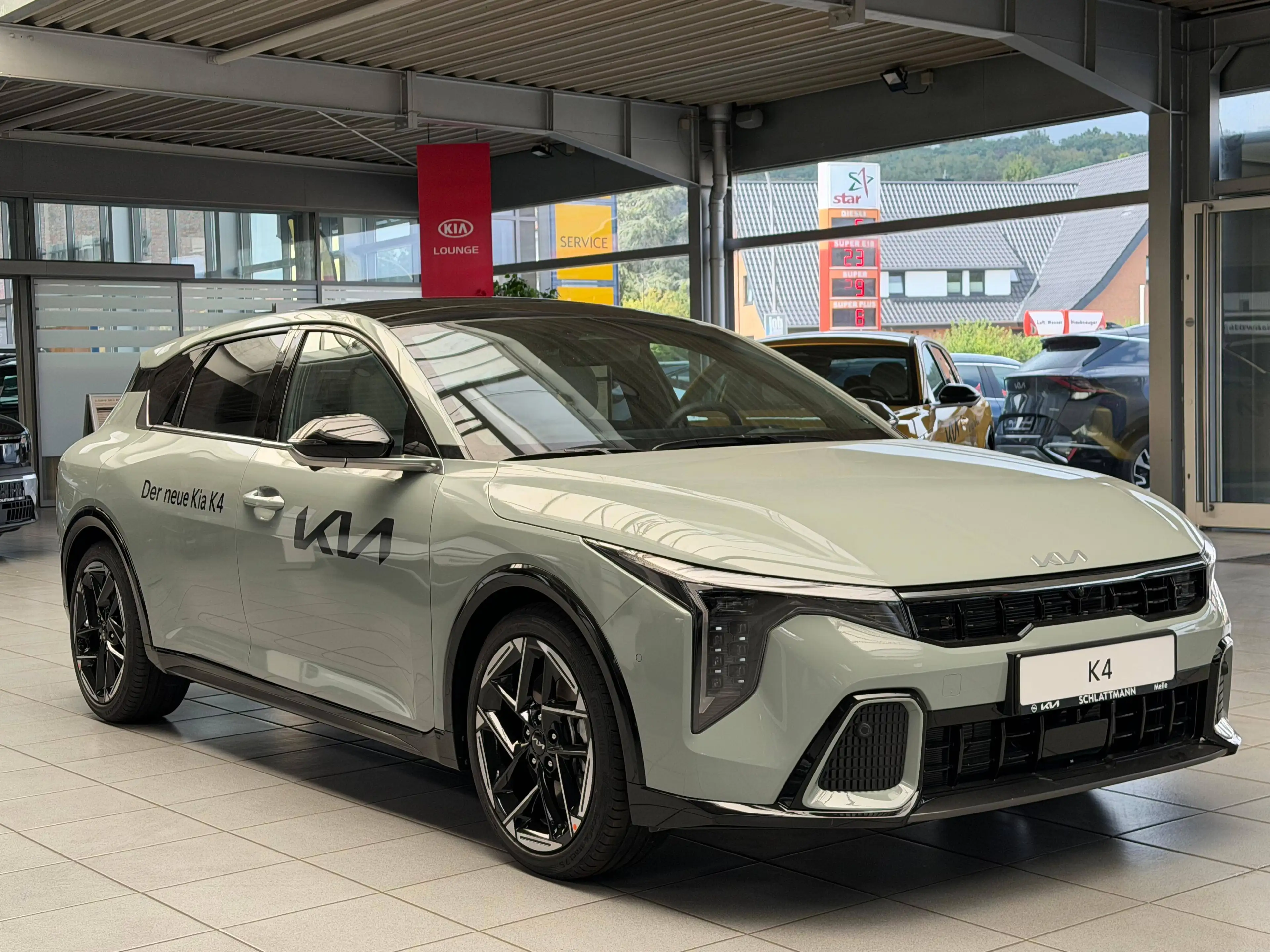 Kia K4 1.6 Turbo Benzin DCT7 I GT-Line I Glasdach I HarmanKardon I 360° I Navi I SHZ I LHZ I — photo 4