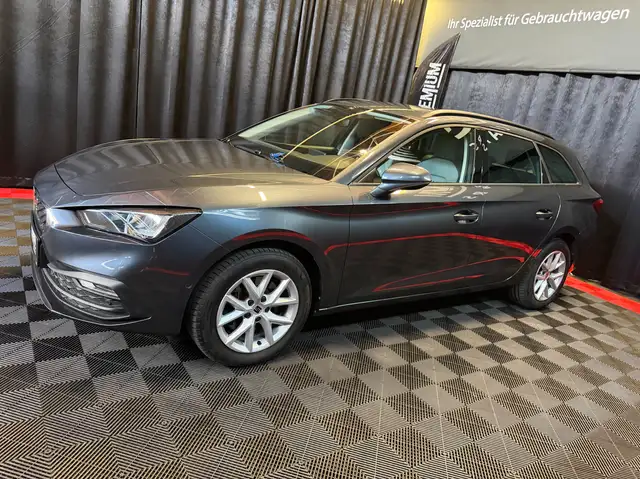 Seat Leon Leon view 11