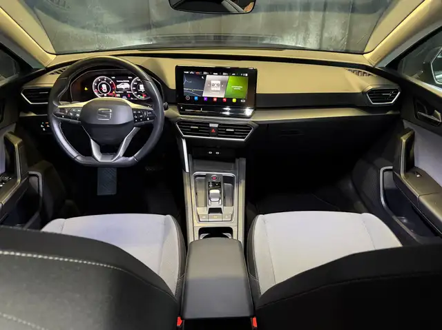 Seat Leon Leon view 26