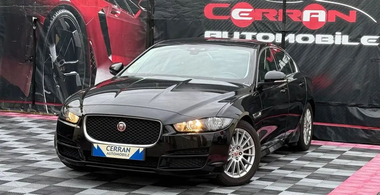Jaguar XE