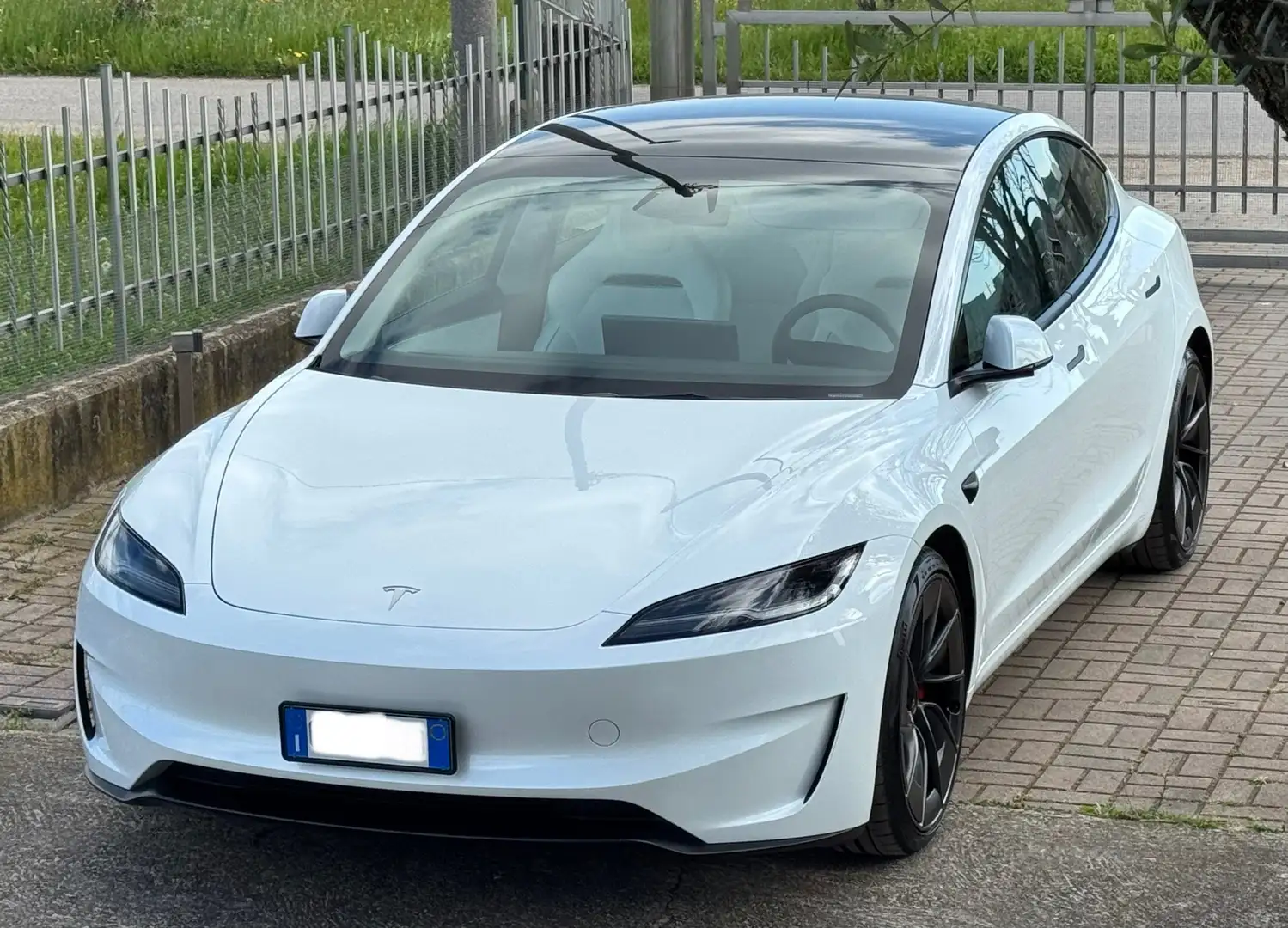 Tesla Model 3 Performance awd Bianco - 1