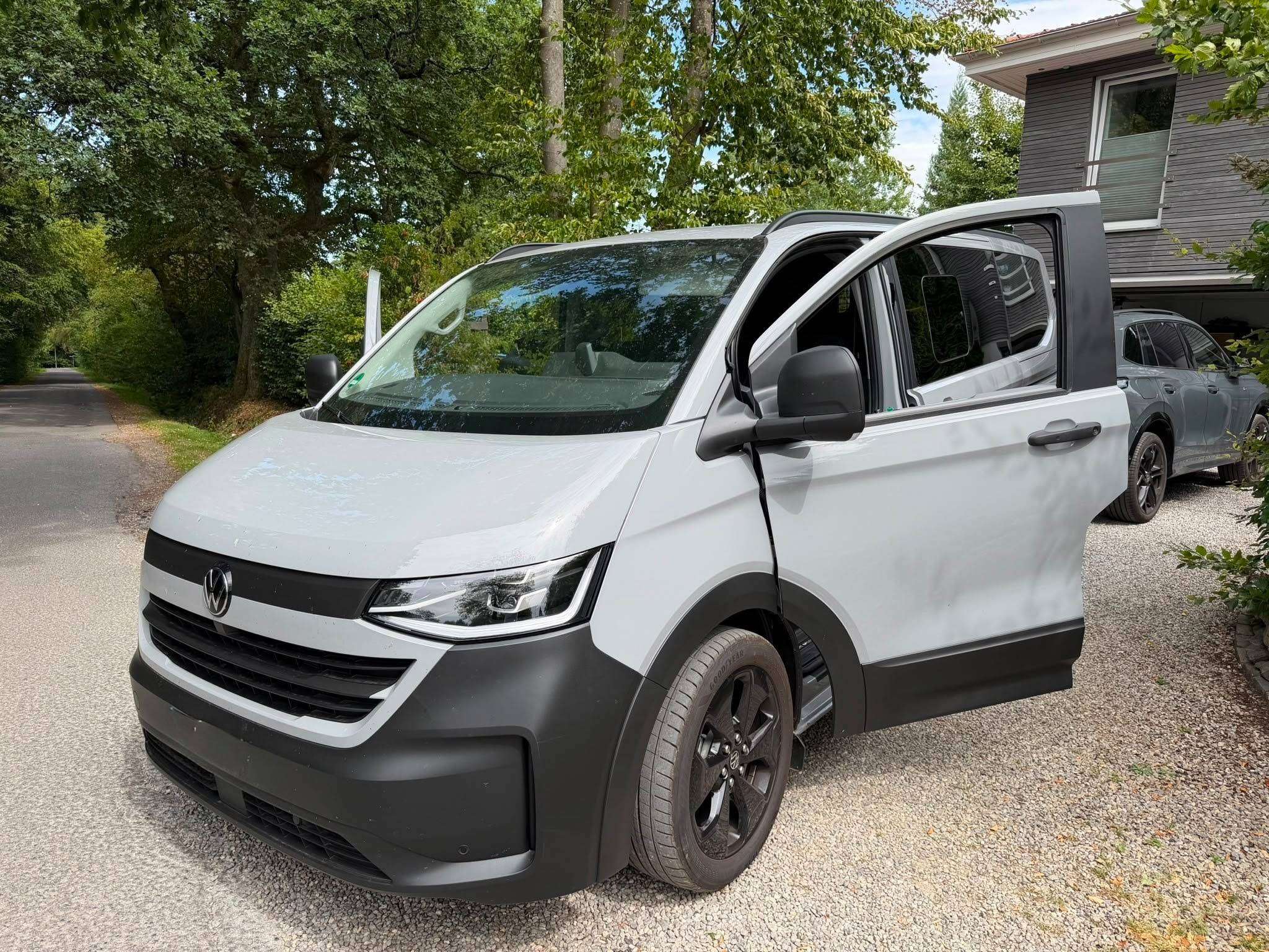 Volkswagen T7 Transporter