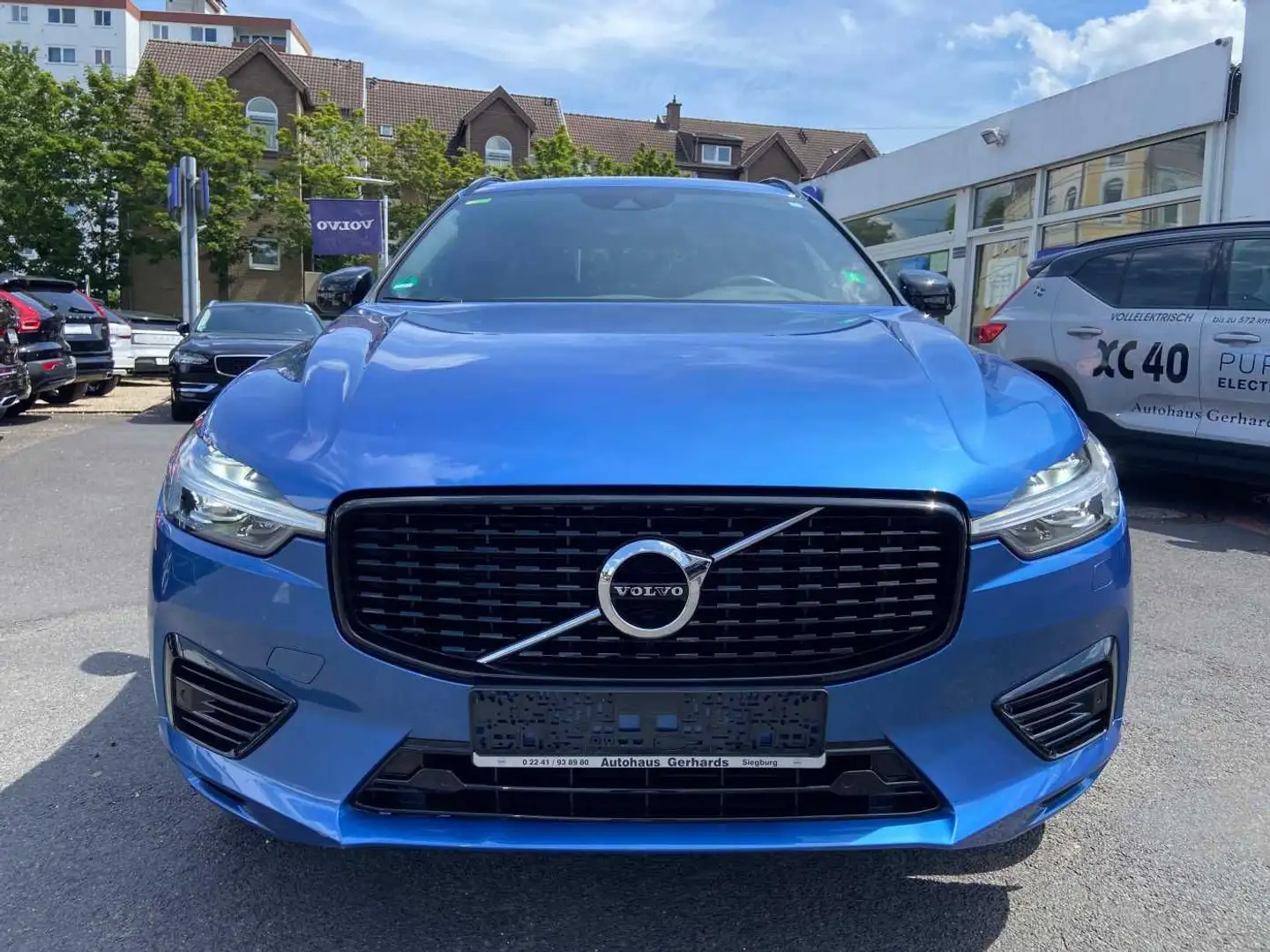 Volvo XC60 R-Design, T8 AWD Plug-in Hybrid, Voll-LED, Blau - 2