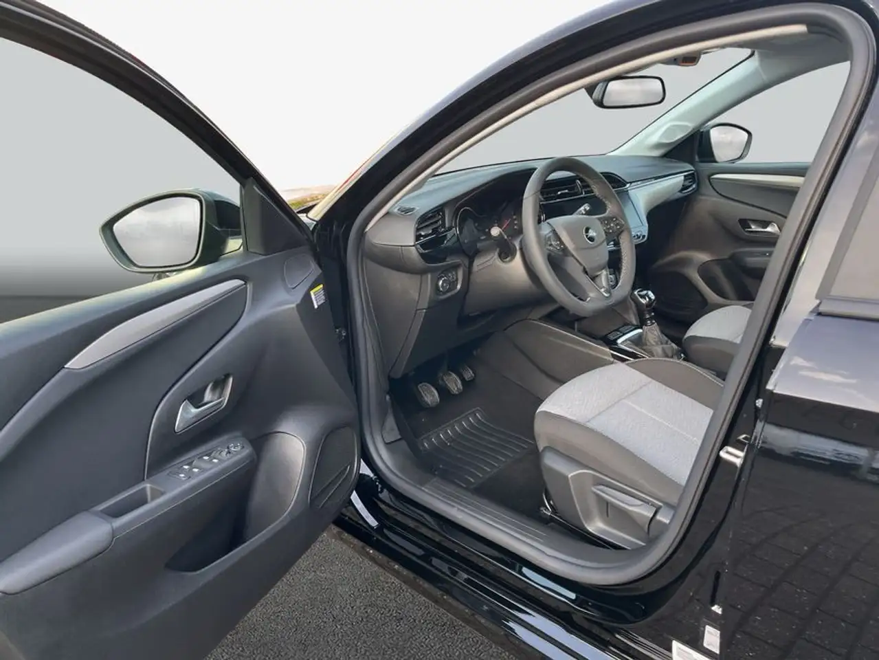 Opel Corsa 1.2 Direct Injection Turbo Edition 9