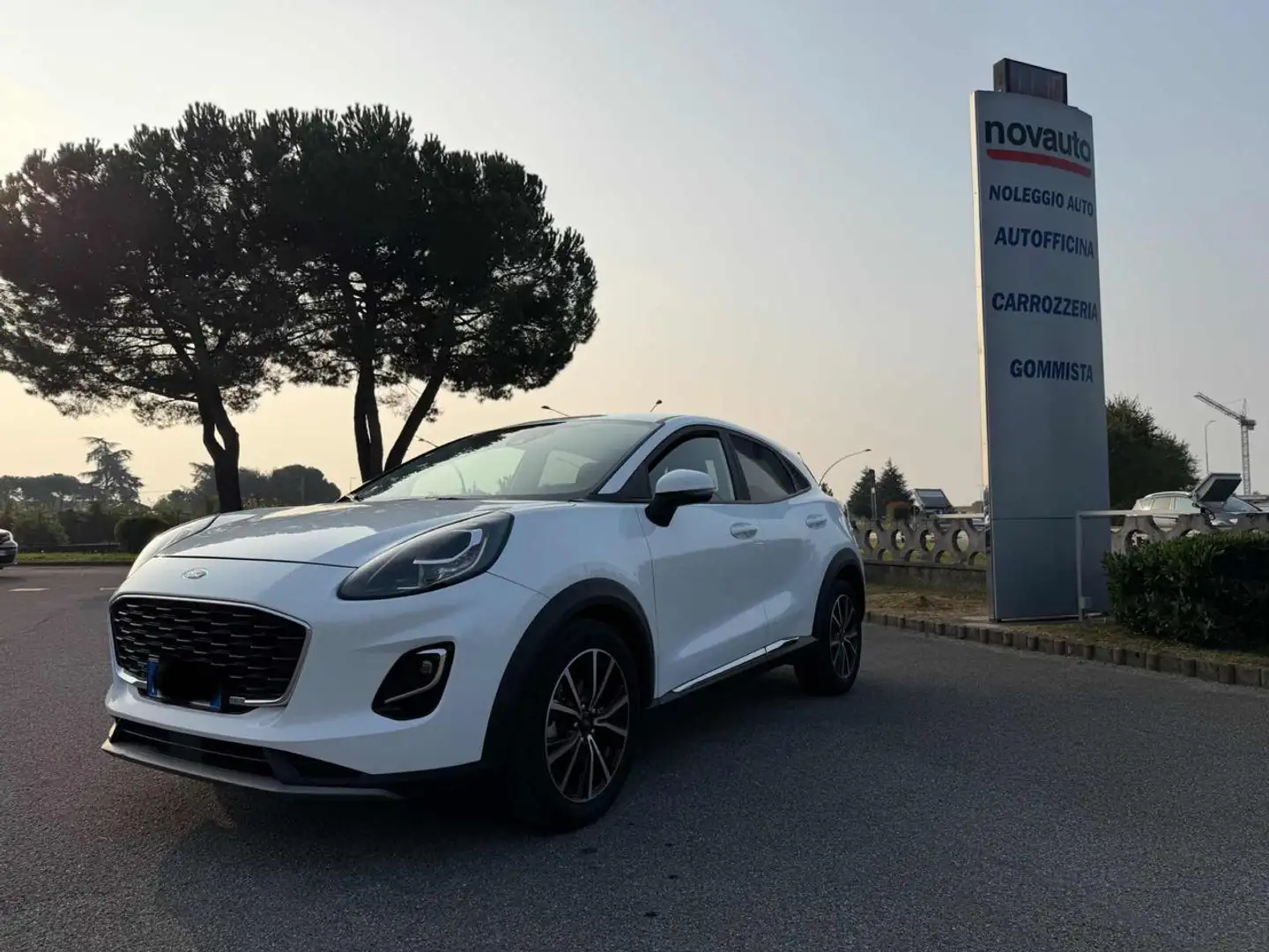 Ford Puma 1.0 EcoBoost 125 CV S&S Titanium X Bianco - 1