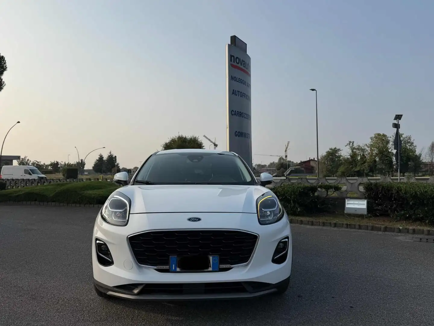 Ford Puma 1.0 EcoBoost 125 CV S&S Titanium X Bianco - 2