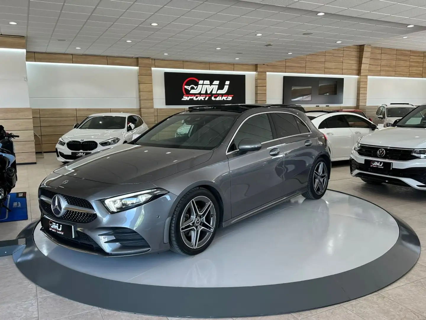 Mercedes-Benz A 180 180d 7G-DCT Gris - 1