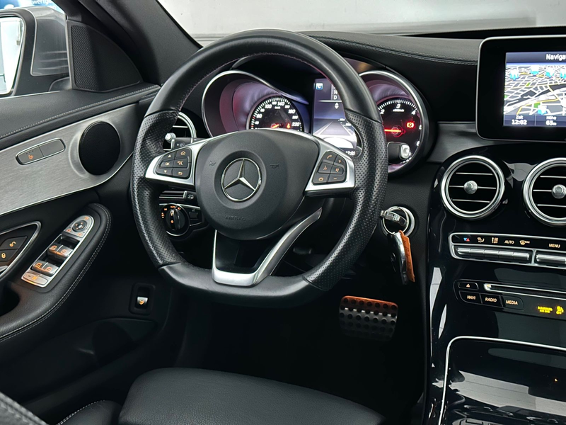 Mercedes-Benz C 250 BT/AMG/2.Hand/Pano./Distronic+/LED/Kamera — photo 25
