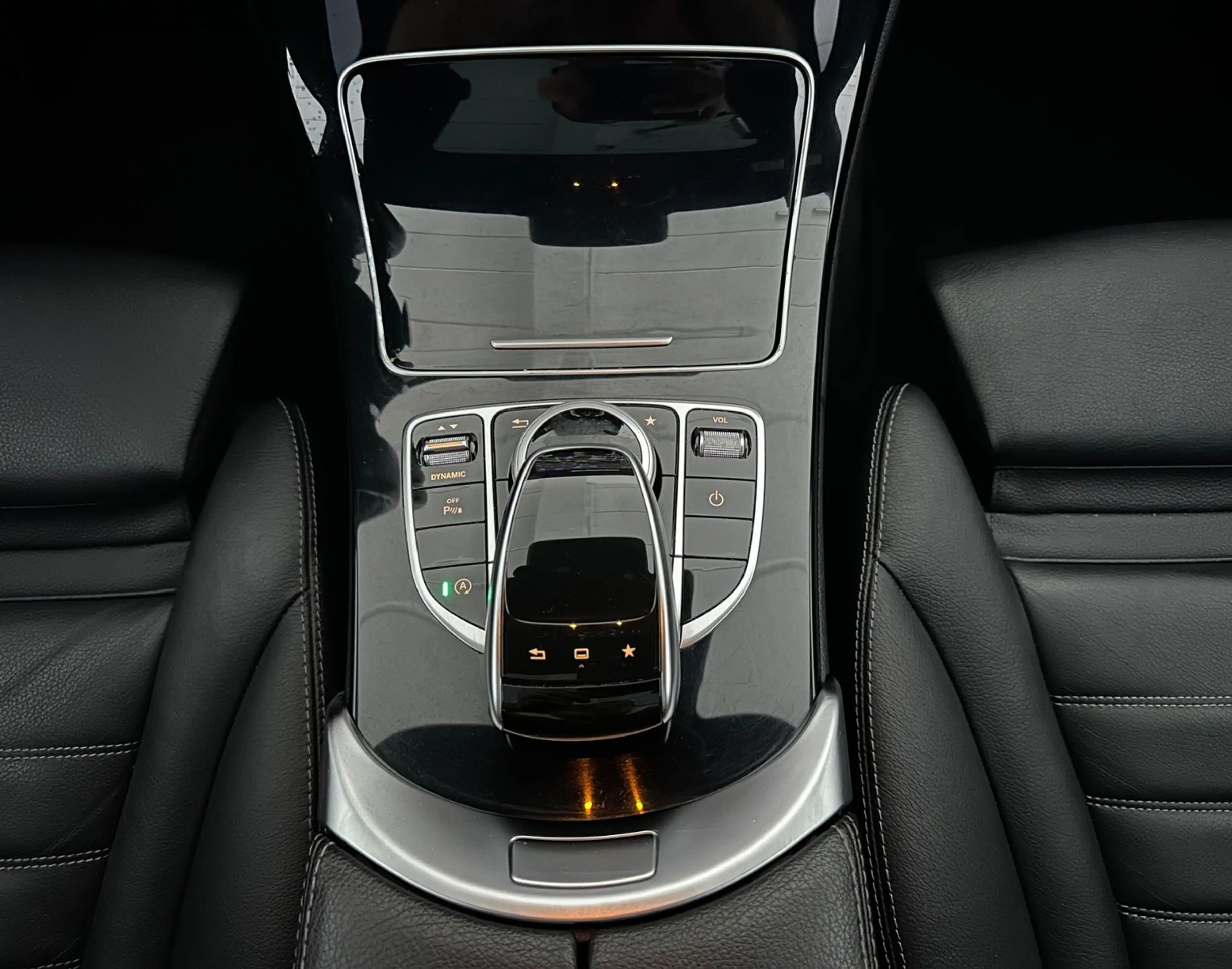 Mercedes-Benz C 250 BT/AMG/2.Hand/Pano./Distronic+/LED/Kamera — photo 20
