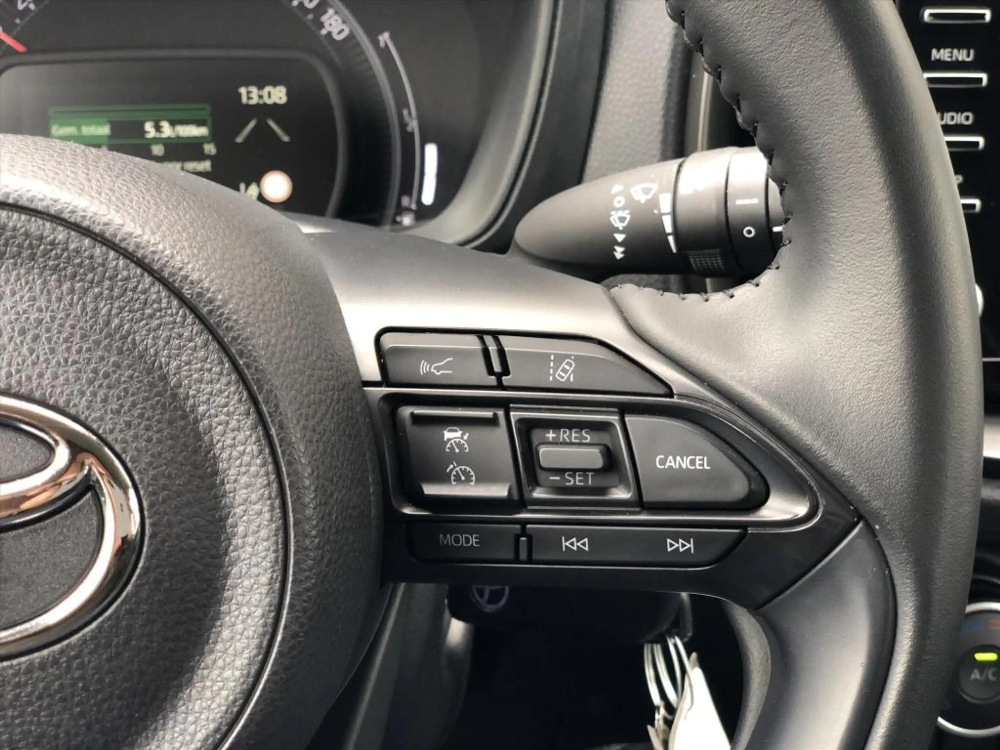 Toyota Aygo X 1.0 VVT-i First | Apple CarPlay/Android Auto, Lich — photo 20