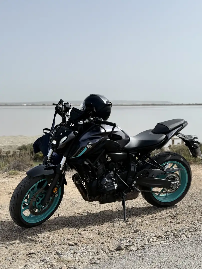 Yamaha MT-07 - 2