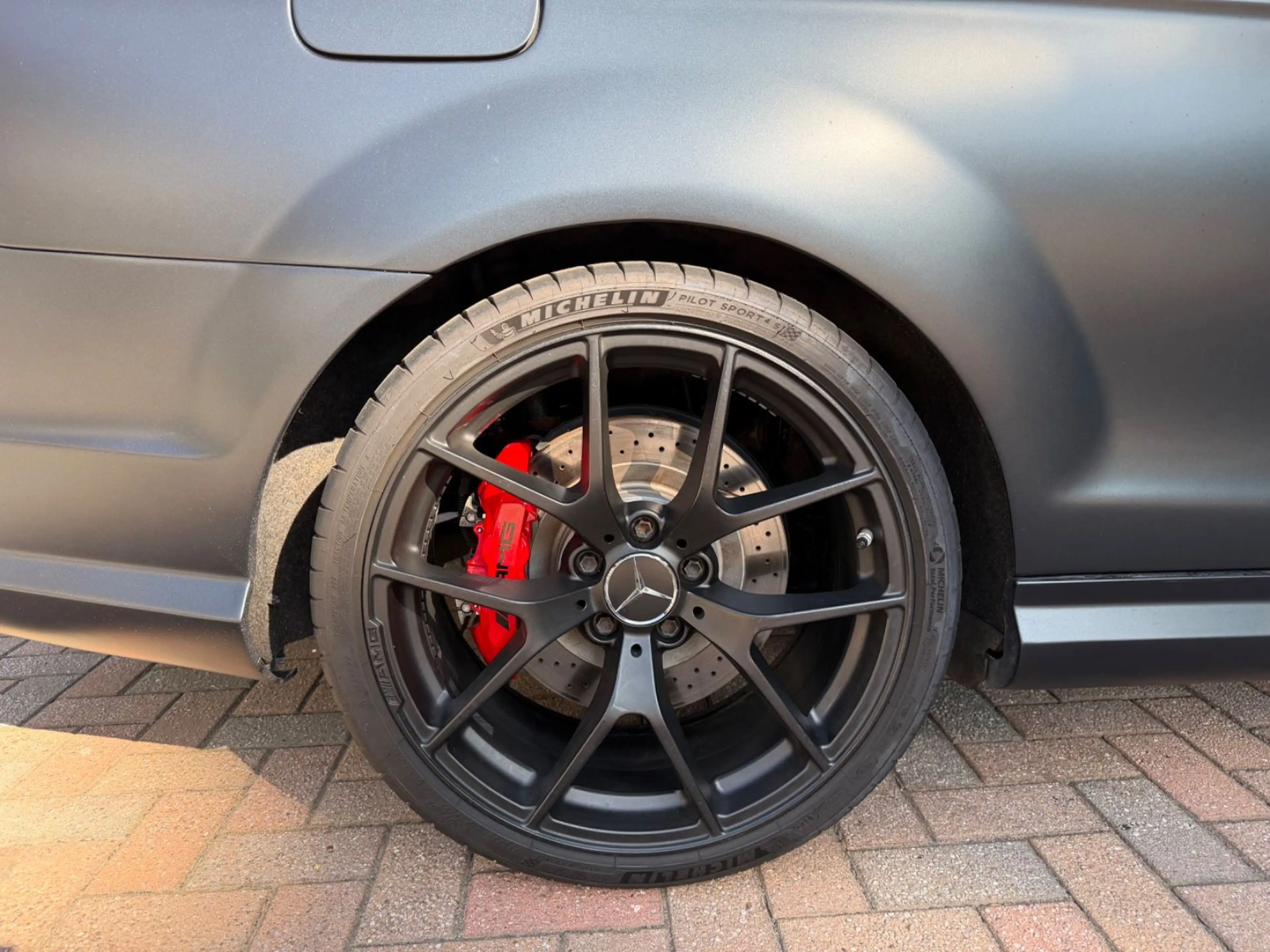 Mercedes-Benz C 63 AMG Edition 1 Coupe Magno Designo Panorama — photo 6