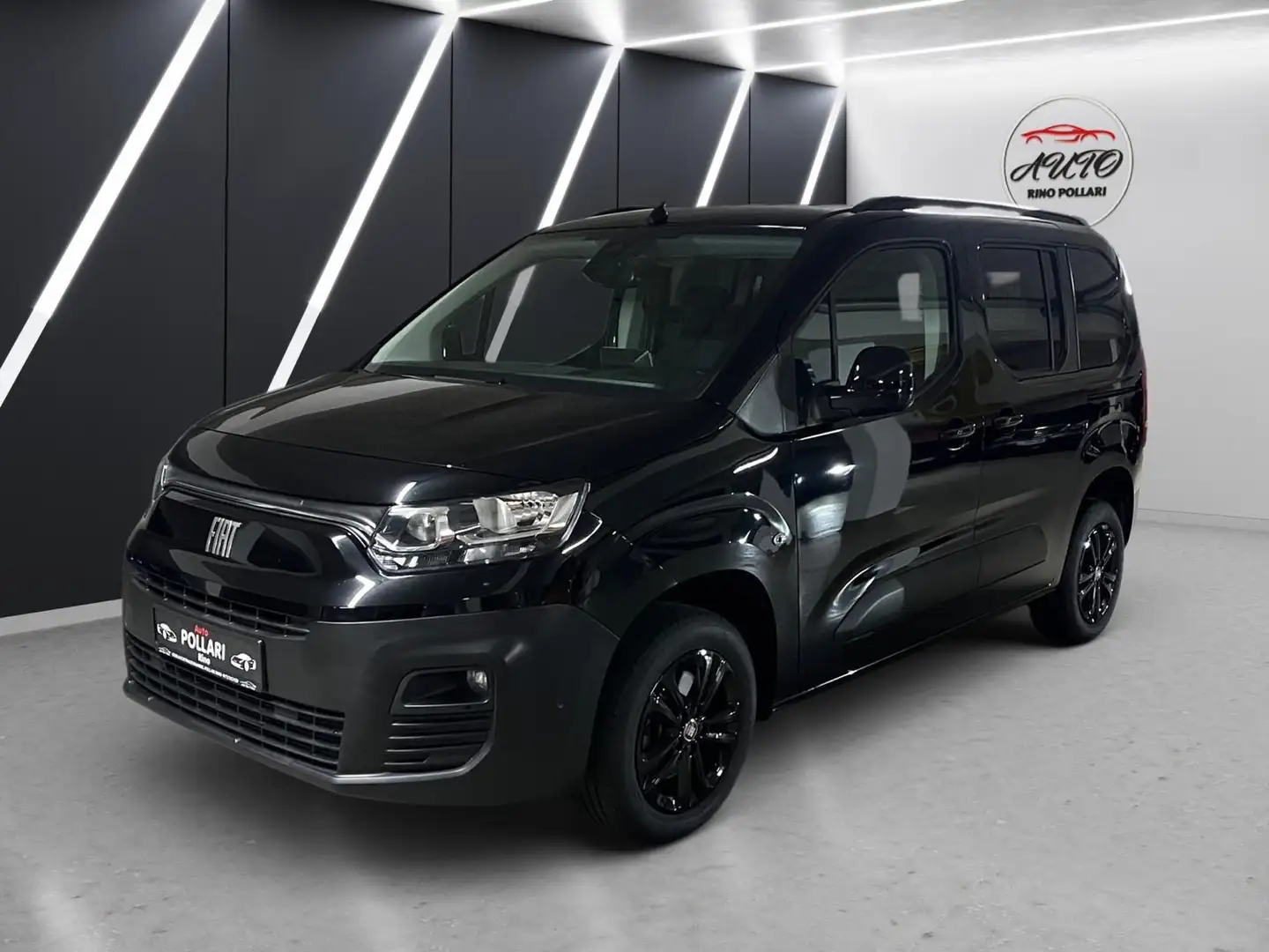 Fiat Doblo L1 1.5 BlueHDi 96 kW Navi Schwarz - 2